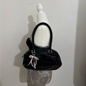 Black leather shoulder bag